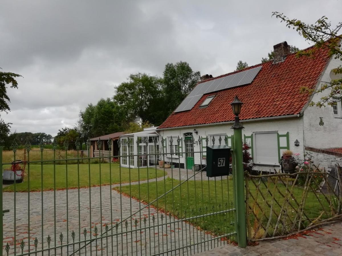 Apartment De Mare Stee Gits Eksteriør billede